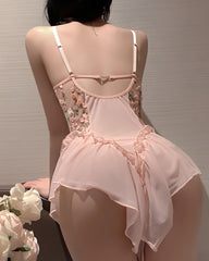 Robe de Nuit Élégante en Mesh Transparent Brodé
